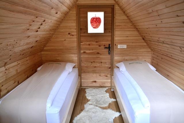 Glamping Naselje Zeleni Turizem Hotel Makole Exterior foto