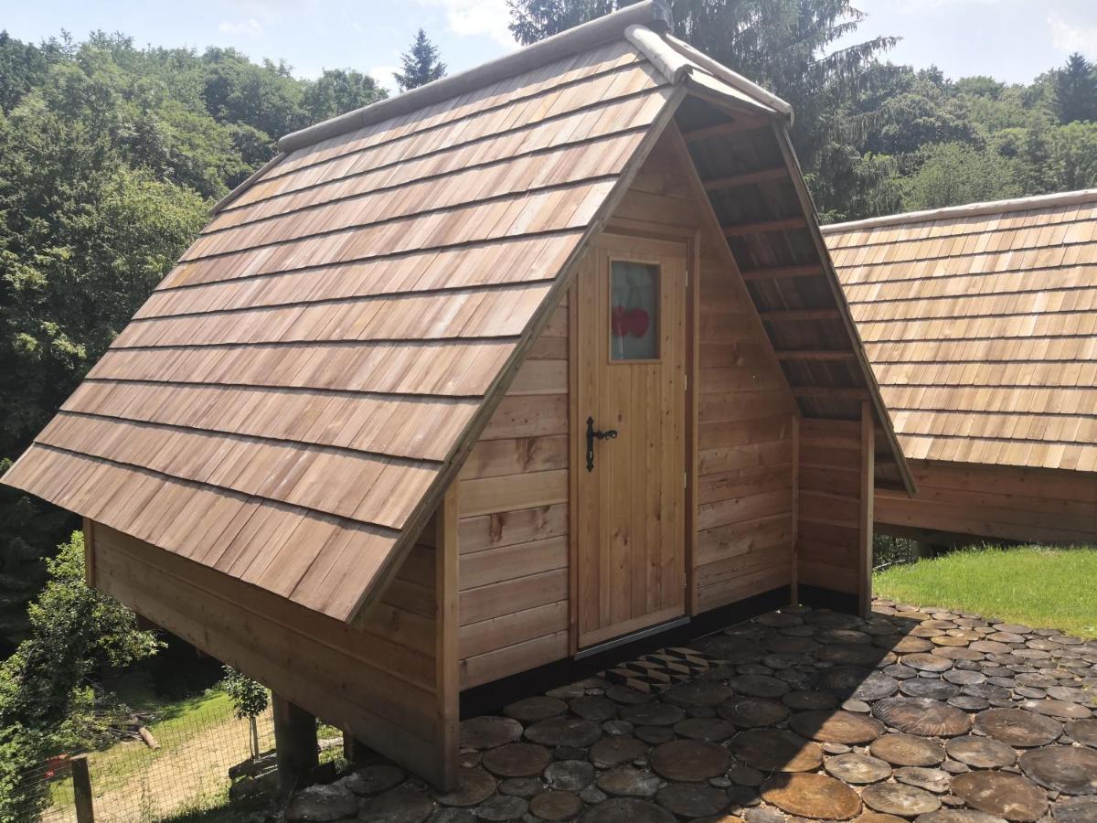 Glamping Naselje Zeleni Turizem Hotel Makole Exterior foto
