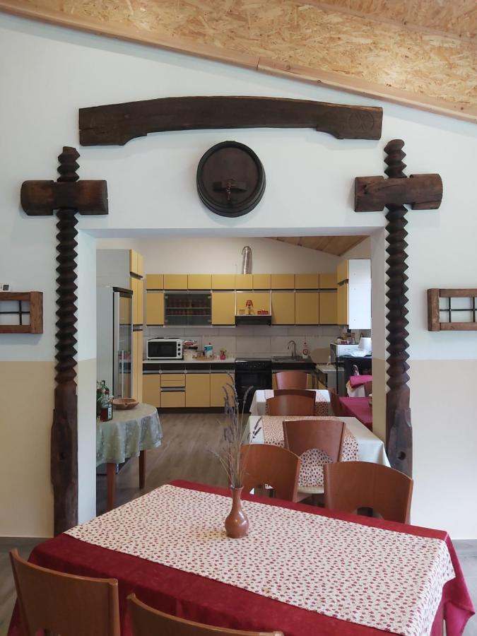 Glamping Naselje Zeleni Turizem Hotel Makole Exterior foto
